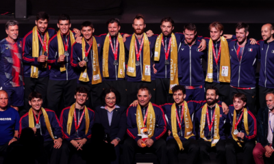 Les Bleus du badminton frôlent l'exploit contre la Chine, mais prennent finalement l'argent en Thomas Cup