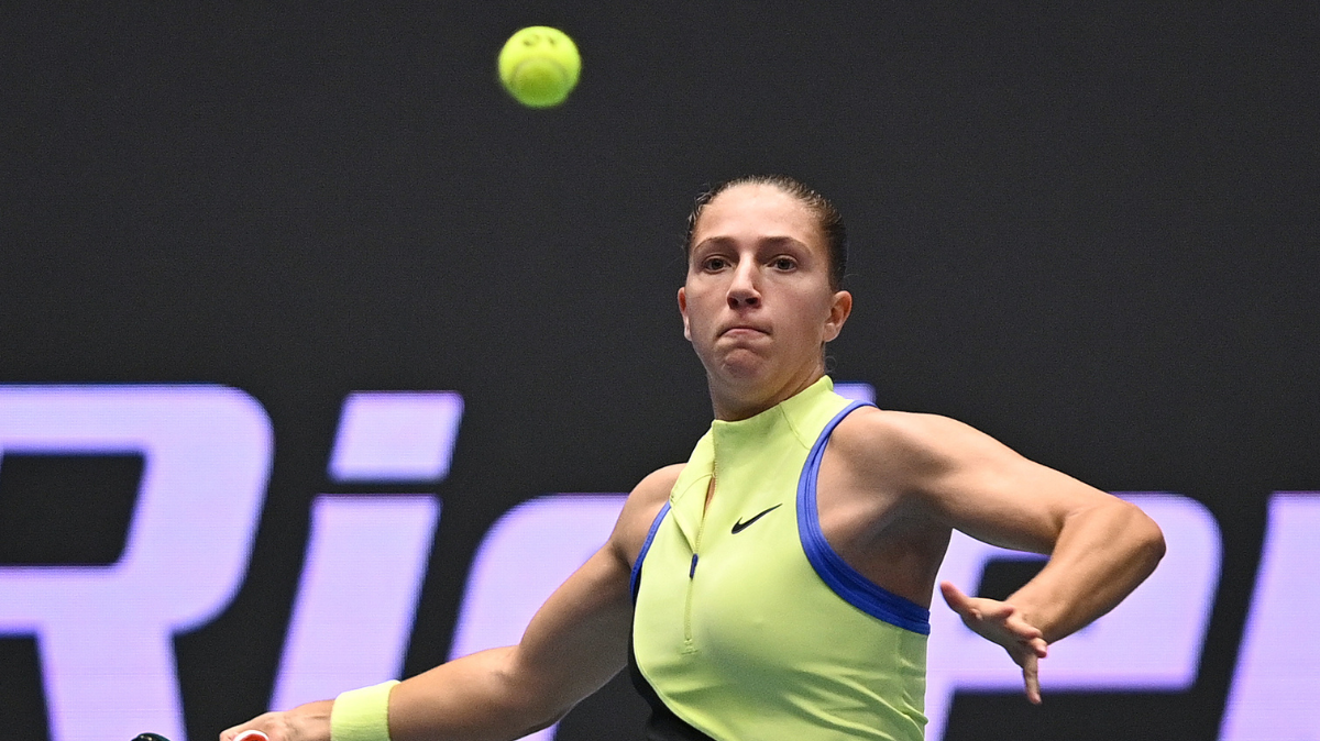 Madison Keys abandonne, Diane Parry remporte le Trophée Clarins de Paris