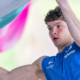 Mejdi Schalck sur le podium du bloc en Coupe du monde à Keqiao, Sorato Anraku vainqueur