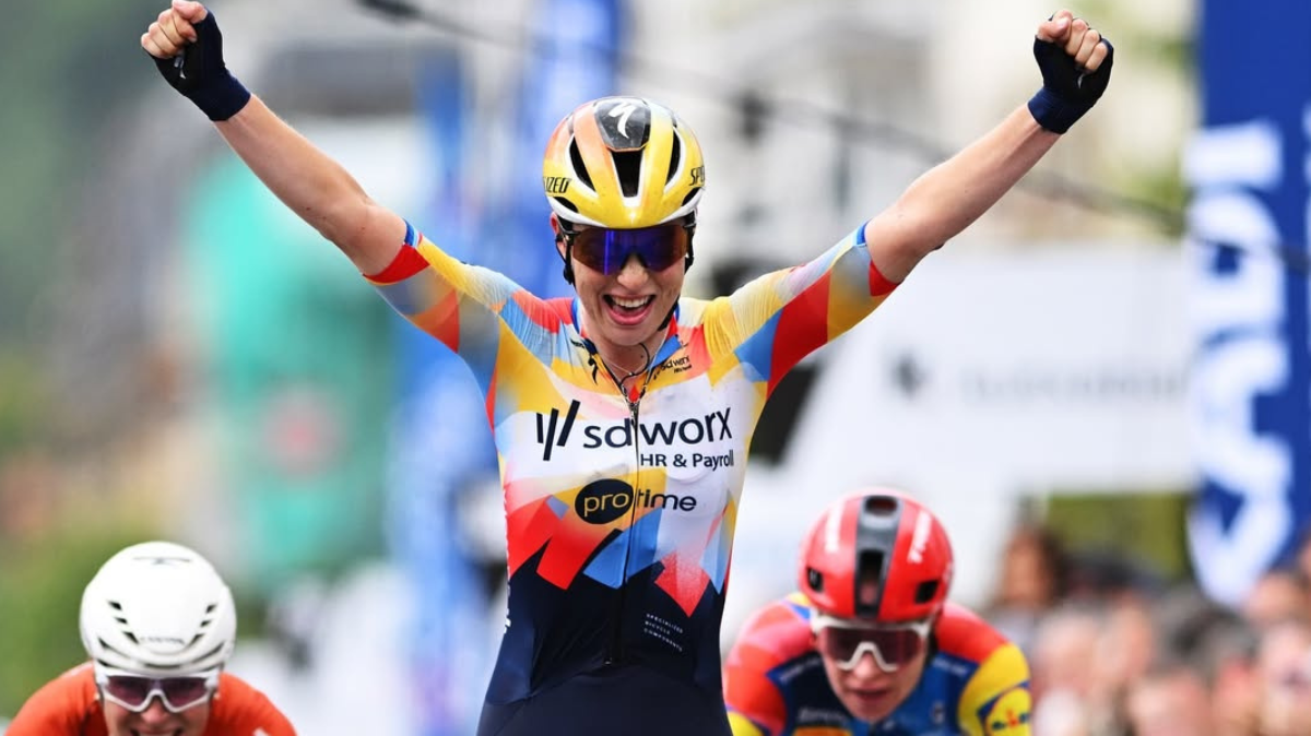 Mischa Bredewold, comme d'habitude, remporte la 1re étape du Tour du Pays Basque féminin