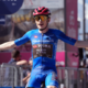 Sans surprise, Jonas Vingegaard fait coup double sur la 14e étape du Tour d'Italie (1)