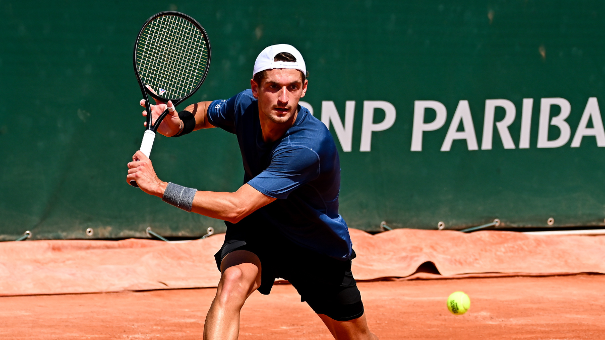 Terence Atmane craque en fin de match et s'incline contre Thanasi Kokkinakis à Roland-Garros