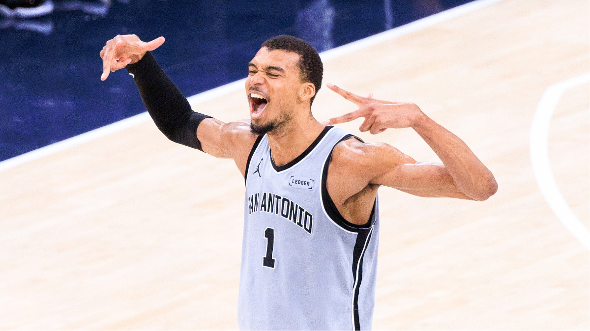 Victor Wembanyama et les Spurs font exploser le Thunder et forcent un match 7 en finale de Conférence