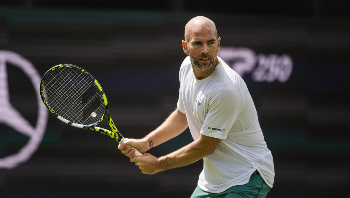 Adrian Mannarino remporte un gros combat contre Arthur Rinderknech et rallie les quarts à Bois-le-Duc