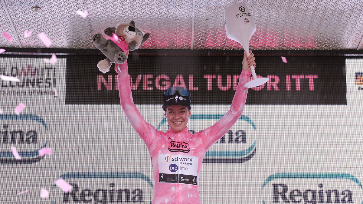 Anna van der Breggen pulvérise la concurrence sur le chrono de la 4ème étape du Tour d'Italie !