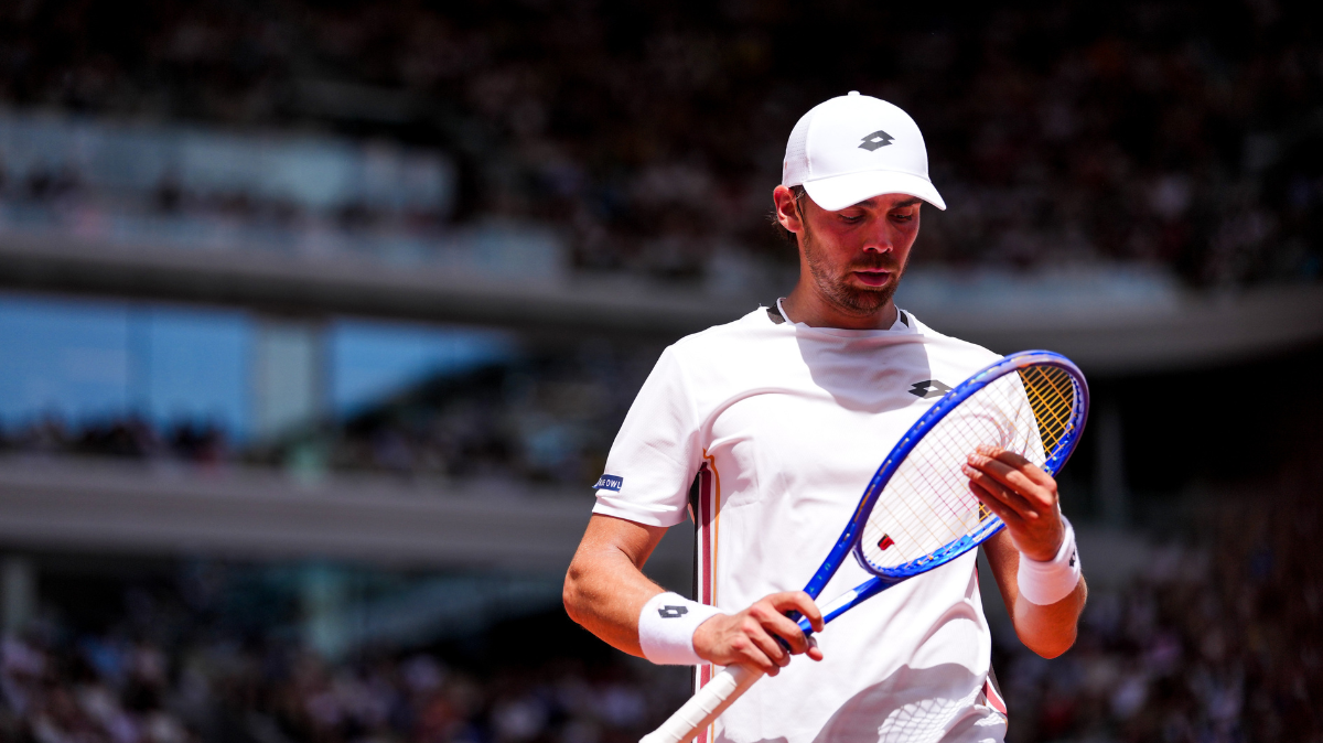 Benjamin Bonzi impuissant contre Alex de Minaur en quart de finale à Bois-le-Duc