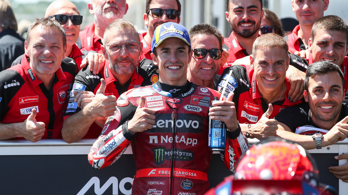 Cavalier seul de Marc Márquez, large vainqueur de la course sprint en Hongrie