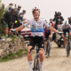 Demi Vollering remporte une 8ème étape du Tour d'Italie tronquée au Finestre, Anna van der Breggen en contrôle