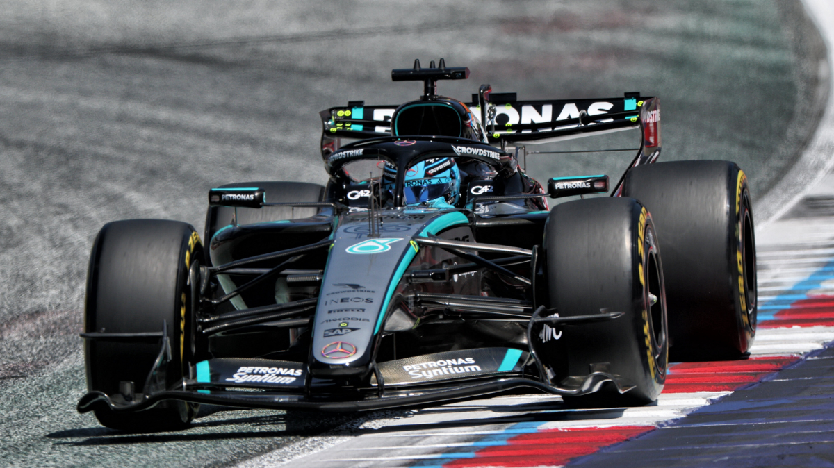 George Russell arrache la pole des mains de Charles Leclerc en Autriche