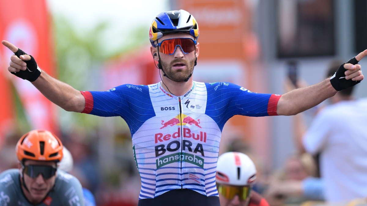 Jordi Meeus impérial au sprint sur la première étape du Tour de Wallonie