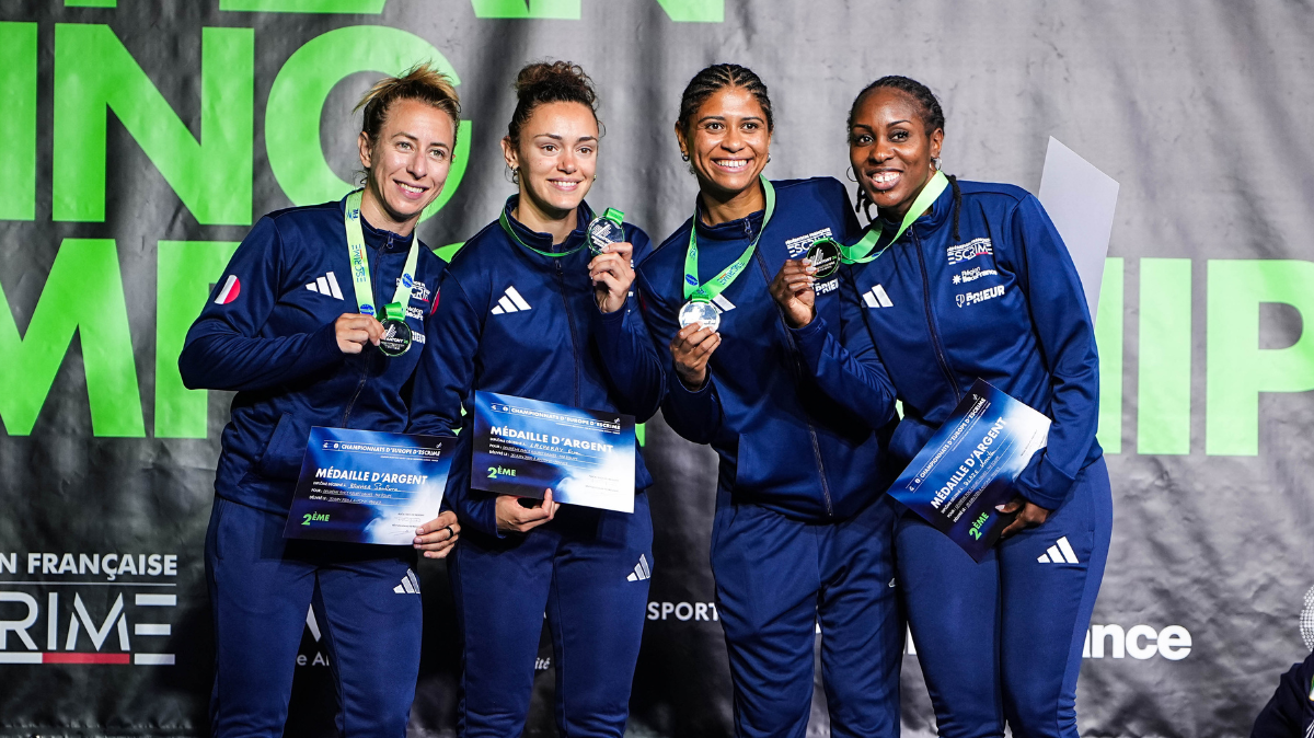 Les Bleues du fleuret en argent et les sabreurs en bronze aux Championnats d'Europe d'Escrime à Antony