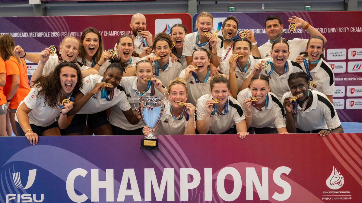 Les deux équipes de France universitaires de handball sacrées championnes du monde à Pessac !