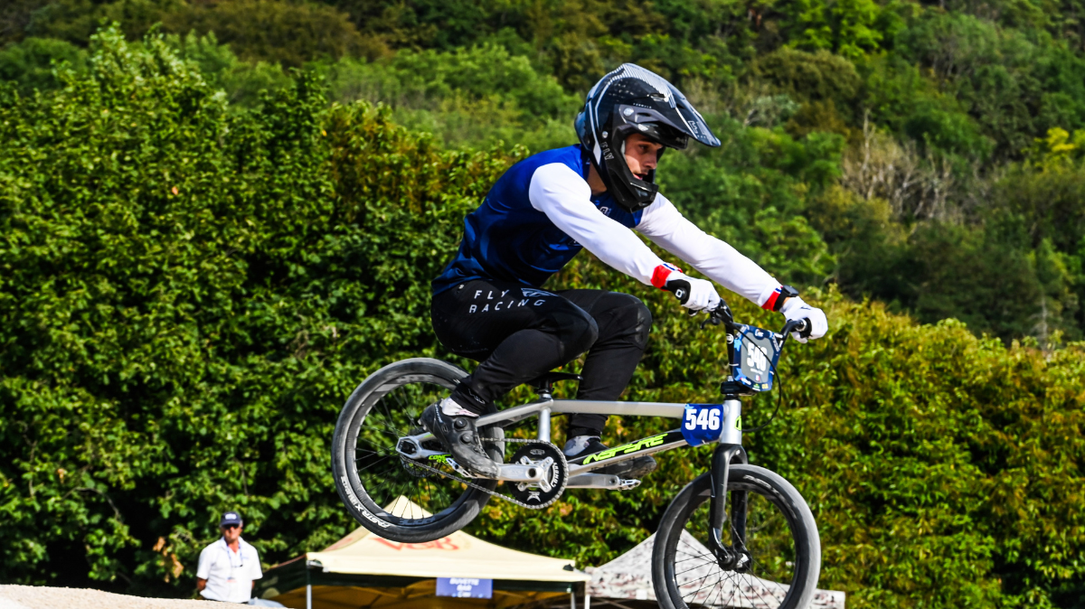 Mathis Jacquet et Clément Rocherieux sauvent l’équipe de France de BMX Racing sur la première manche de Papendal
