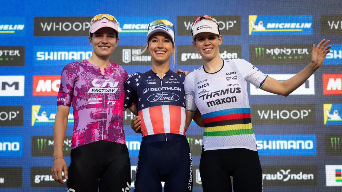 Savilia Blunk s’offre une première victoire en Coupe du monde en XCC sur la piste de Lenzerheide