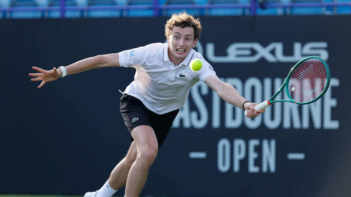 Ugo Humbert déroule face à Quentin Halys et rallie le dernier carré de l'ATP 250 d'Eastbourne