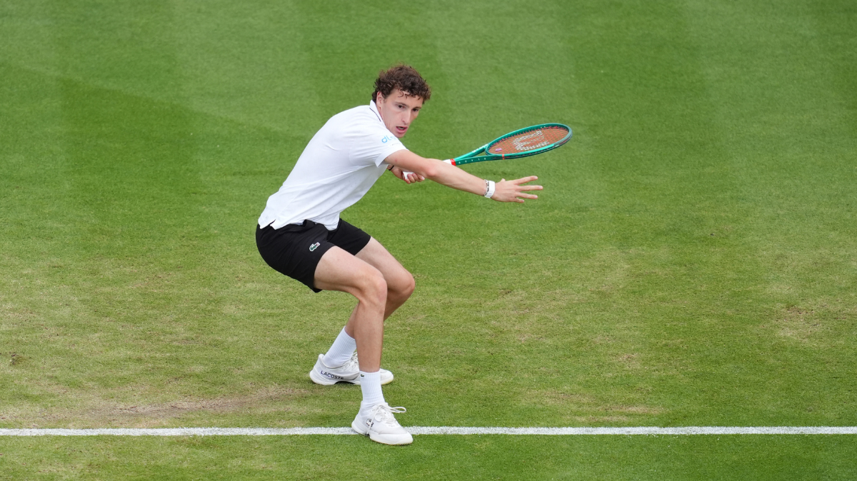 Ugo Humbert renversé, Zizou Bergs s’offre un premier titre ATP à Eastbourne
