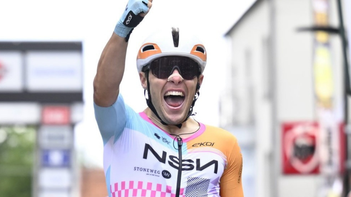 Un Corbin Strong impérial règle au sprint un petit peloton sur le Circuit Franco-Belge