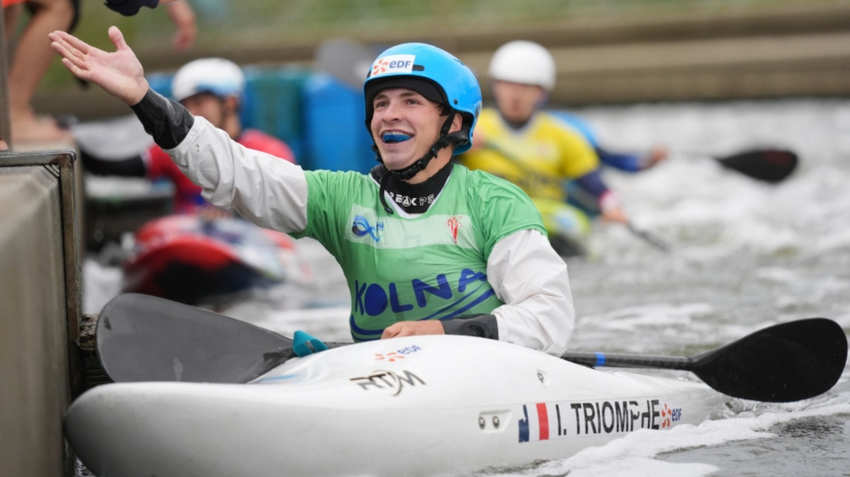 Ianis Triomphe conclut les Mondiaux jeunes de canoë-kayak slalom avec de l'or en kayak cross !