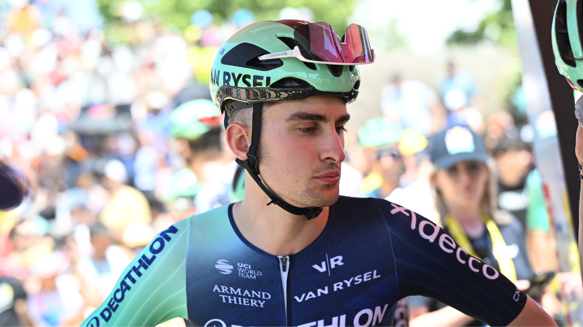 « Il m'en a manqué un peu pour suivre les meilleurs » : le constat lucide de Paul Seixas après son premier test face aux cadors du Tour de France