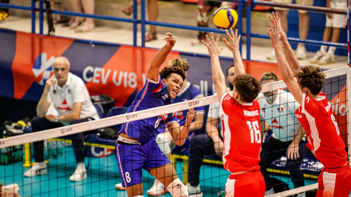 Les Bleuets du volley craquent en finale de l'Euro U18 contre la Pologne