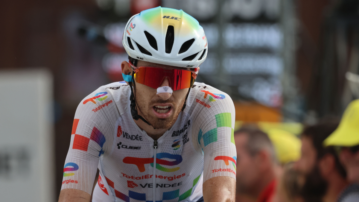 Les belles opérations de Philipsen et Jegat les trois enseignements de la 17e étape du Tour de France 2026