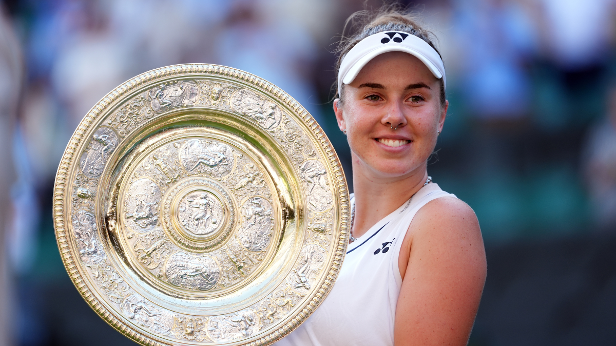 Linda Nosková éteint le réveil de Karolína Muchová en finale de Wimbledon et remporte son premier titre en Grand Chelem