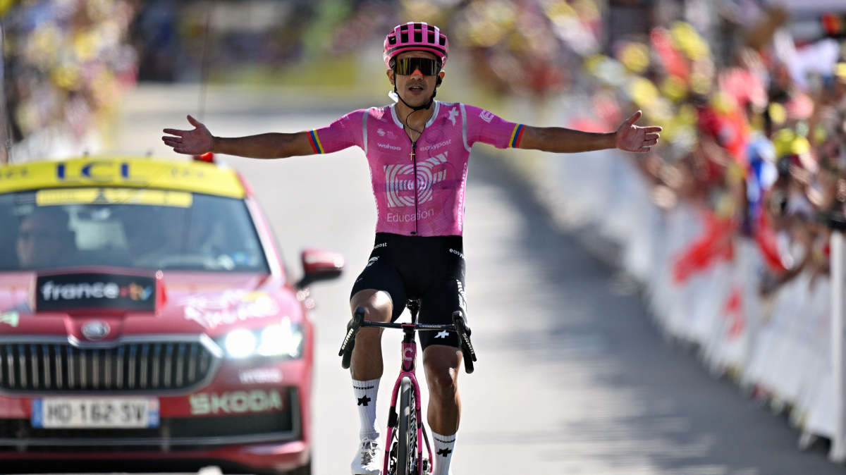 Richard Carapaz récompense son magnifique Tour de France et remporte en solitaire la 18e étape (1)