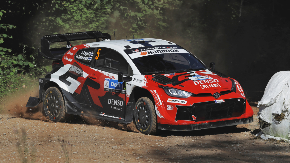 Sami Pajari rafle son premier succès en WRC au Rallye d'Estonie, Adrien Fourmaux sur le podium