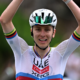 Tadej Pogačar s'offre un premier numéro sur le Tour de France 2026 et triomphe à Gavarnie-Gèdre