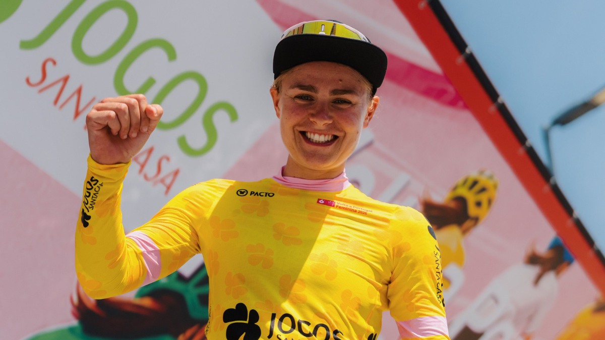 Victoire Berteau remporte le Tour du Portugal féminin malgré un final rocambolesque