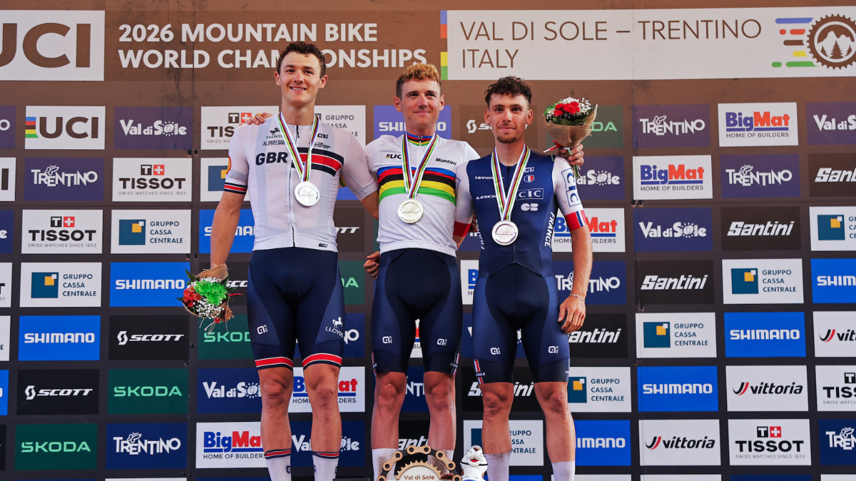 Adrien Boichis champion du monde du XCC à Val di Sole, Luca Martin sur le podium !