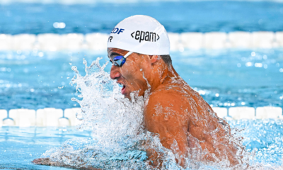 Carl Aitkaci bat son record personnel et se qualifie pour la demi-finale du 50 m brasse