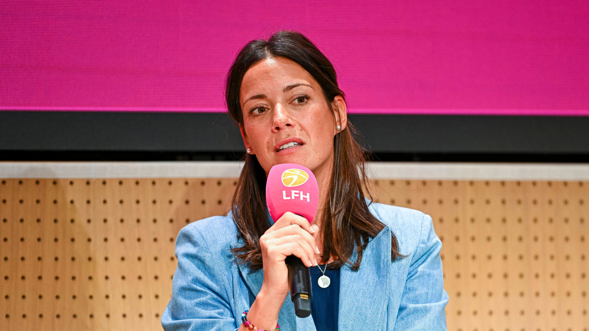 Cléopâtre Darleux J'ai envie que le club gagne des titres