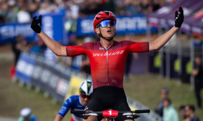 Doublé des Bleus du VTT aux Gets victoire d'Adrien Boichis devant Luca Martin sur le XCC !