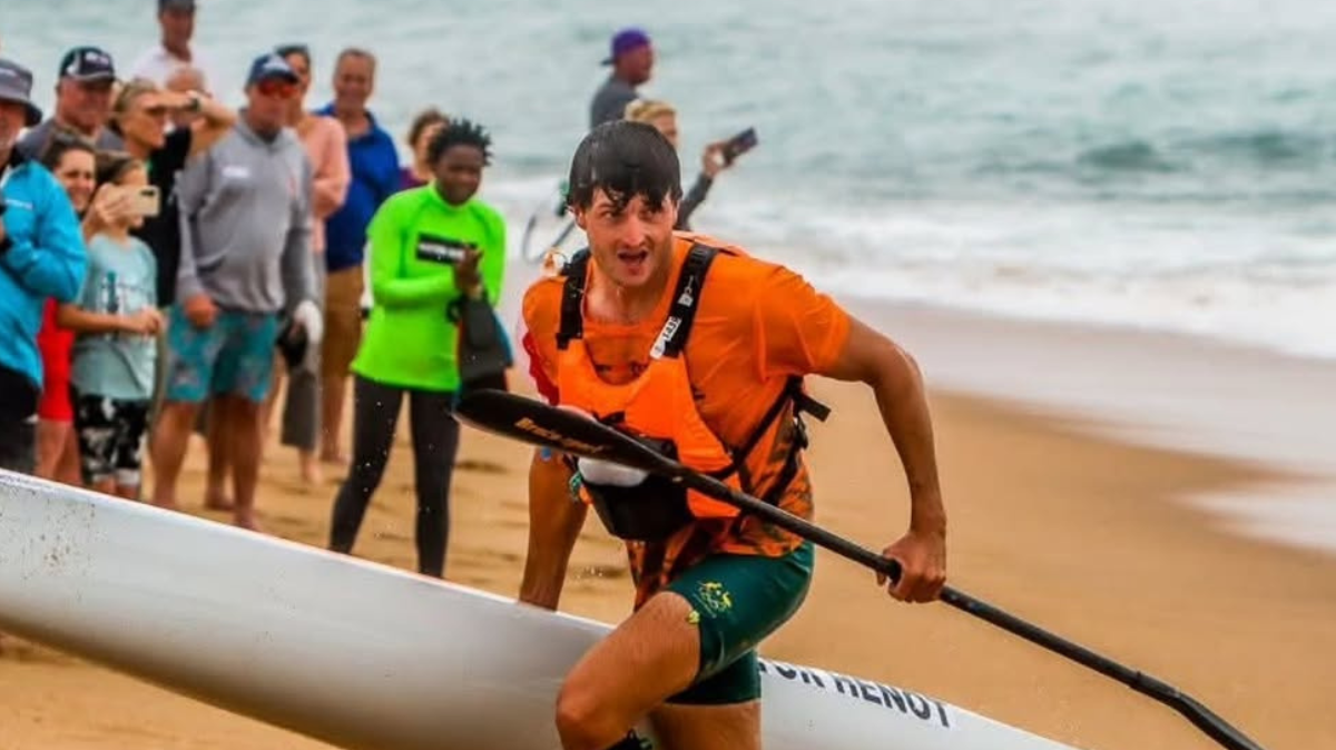 Hector Henot mène un triplé français à la Coupe du monde de Canoë Ocean Racing de Tahiti