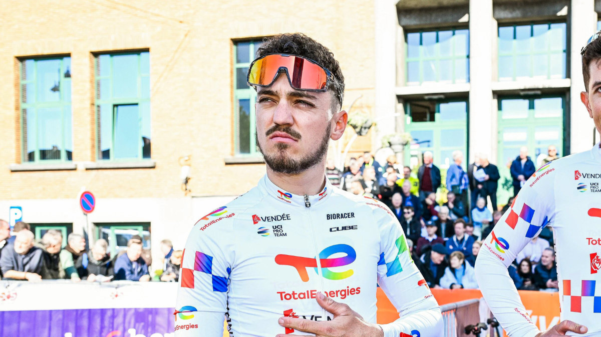 Le classement et les résultats de la 2e étape du Tour Poitou-Charentes 2026, remportée par Jason Tesson