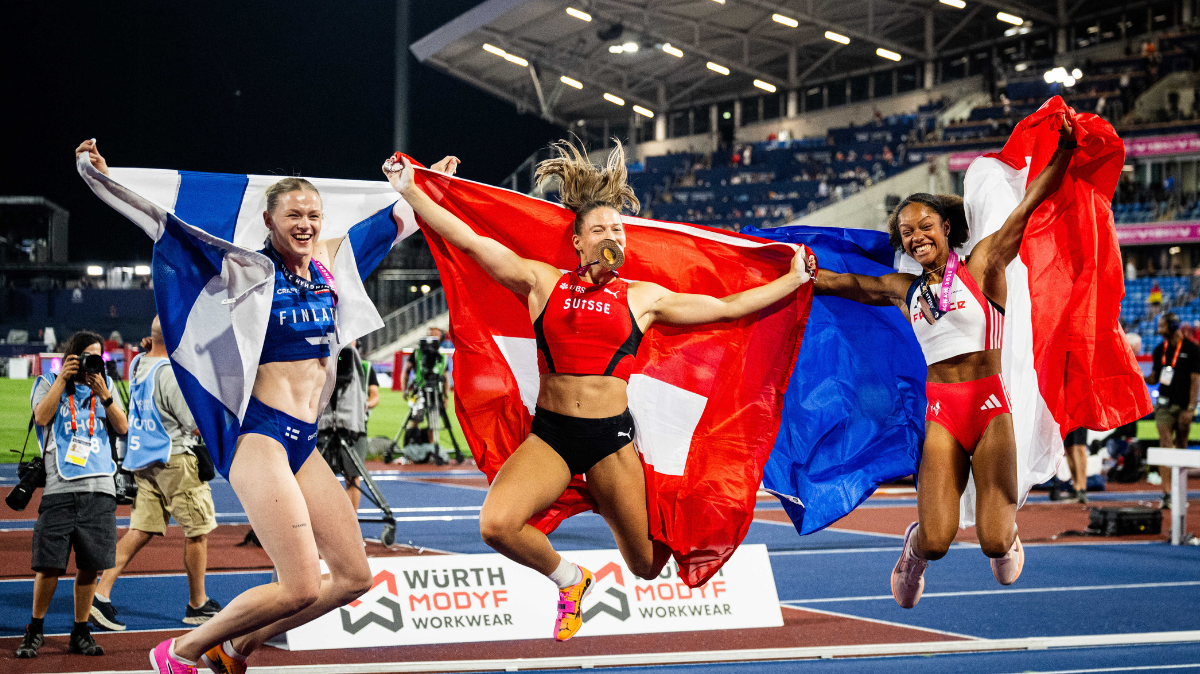 Marie-Julie Bonnin décroche le bronze, la première médaille européenne de l'histoire de la perche féminine française !