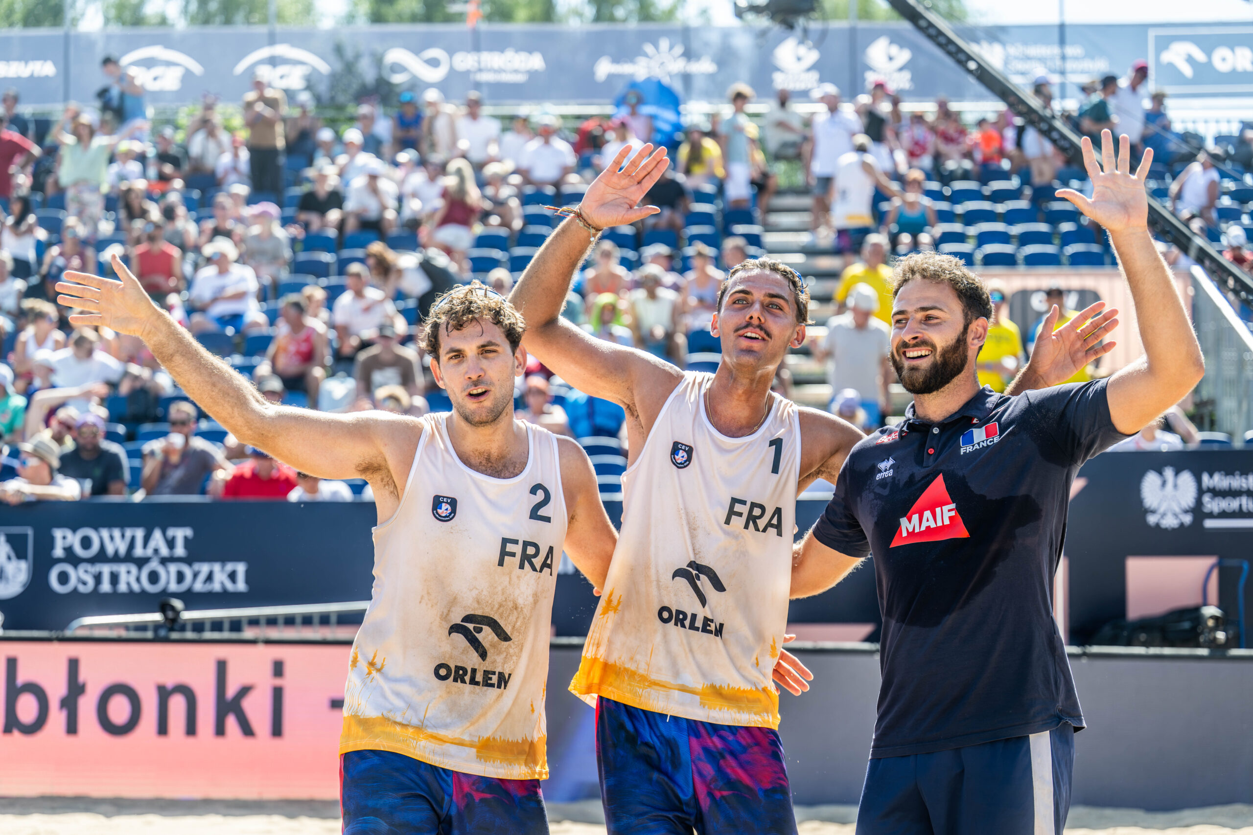 Téo Rotar et Arnaud Gauthier-Rat verront le dernier carré de l'Euro de beach-volley