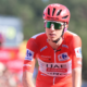 Après sa lourde chute sur la Vuelta, Tadej Pogacar met fin à sa saison 2026 et prolonge jusqu’en 2032