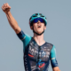Jakob Omrzel s'impose en solitaire au sommet du Calar Alto, Enric Mas conforte son maillot rouge