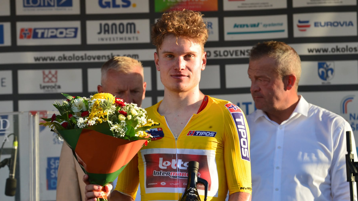 Lennert Van Eetvelt coiffe Benjamin Thomas et fait coup double sur la 3e étape du Tour de Slovaquie 2026