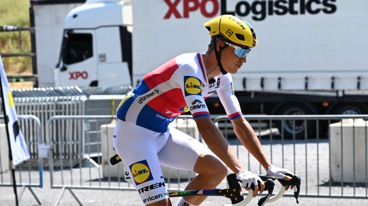 Mathias Vacek double la mise sur une 2e étape du ZLM Tour 2026 très animée