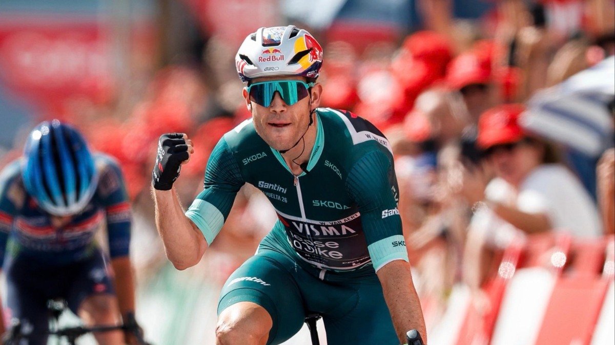 Wout Van Aert enfin récompensé le Belge remporte la 13e étape de la Vuelta 2026