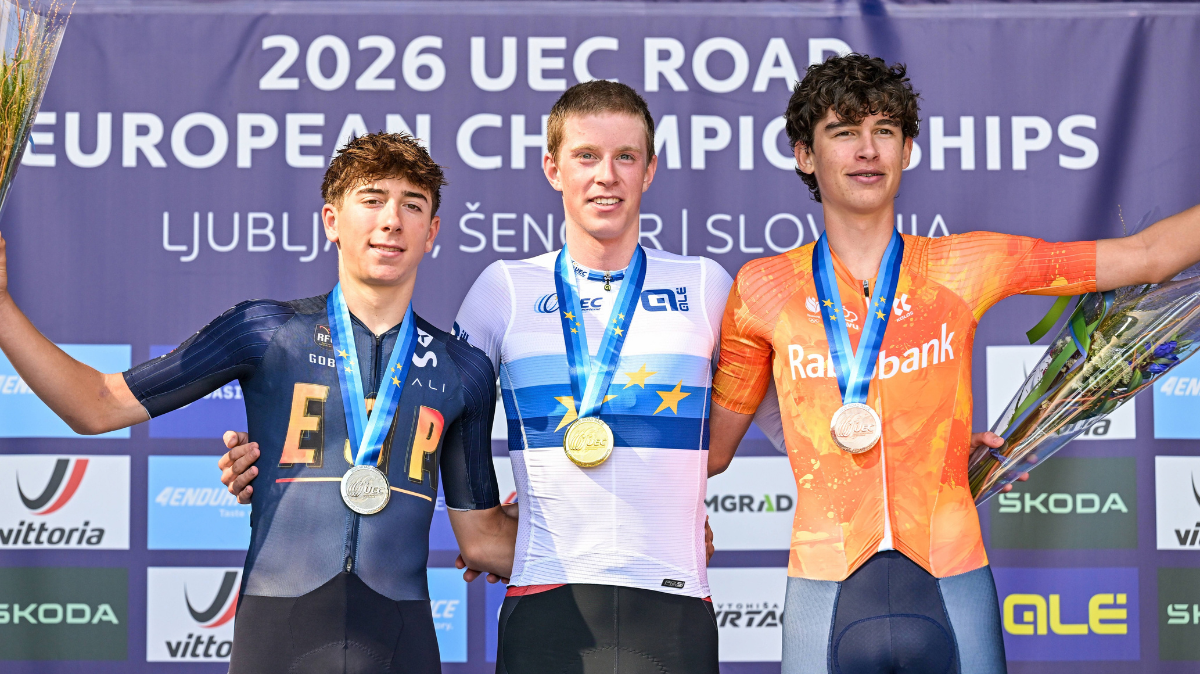 Le classement et les résultats de la course en ligne juniors hommes des championnats d'Europe 2026, remportée par le Norvégien Elias Dybing (1)