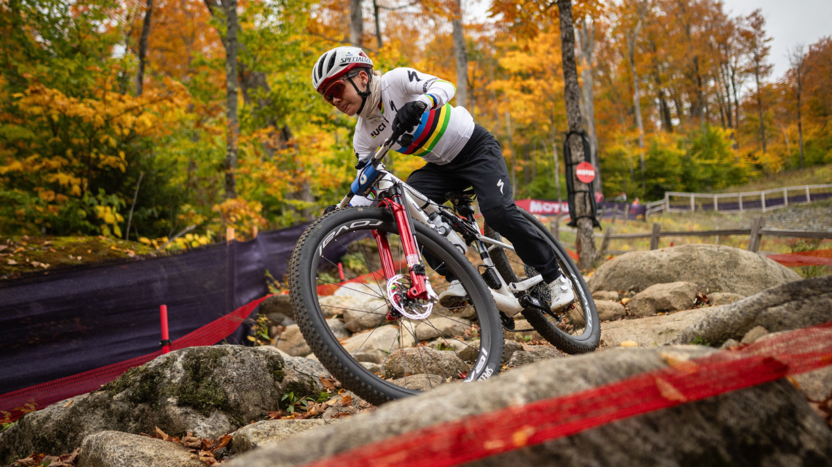 Le classement et les résultats du VTT XCO femmes de Lake Placid 2026, remporté par Sina Frei