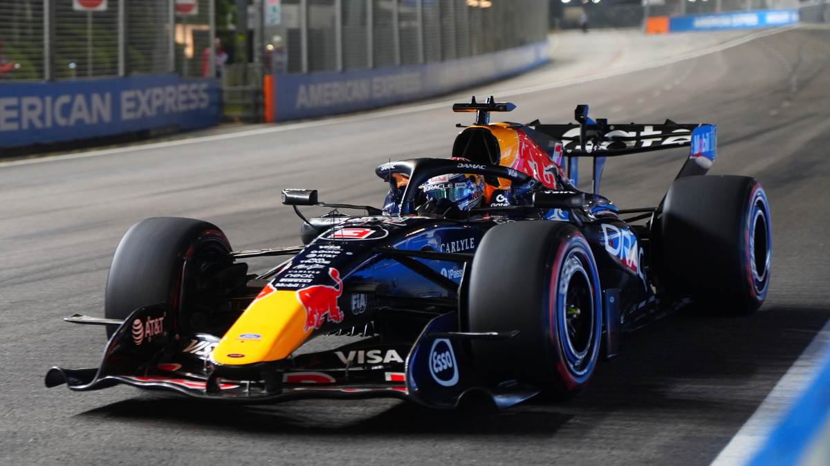 Max Verstappen en pole position à Singapour pour la première fois de sa carrière