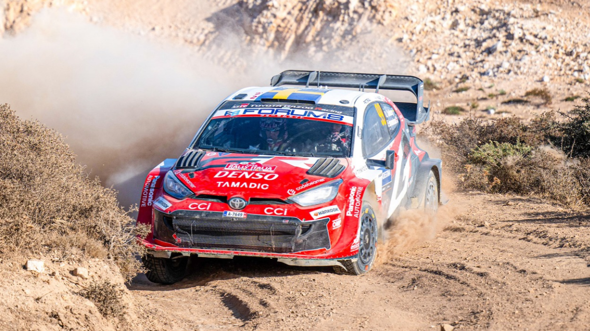 Oliver Solberg caracole en tête du Rallye WRC de Sardaigne 2026 et met sous pression Elfyn Evans pour le titre